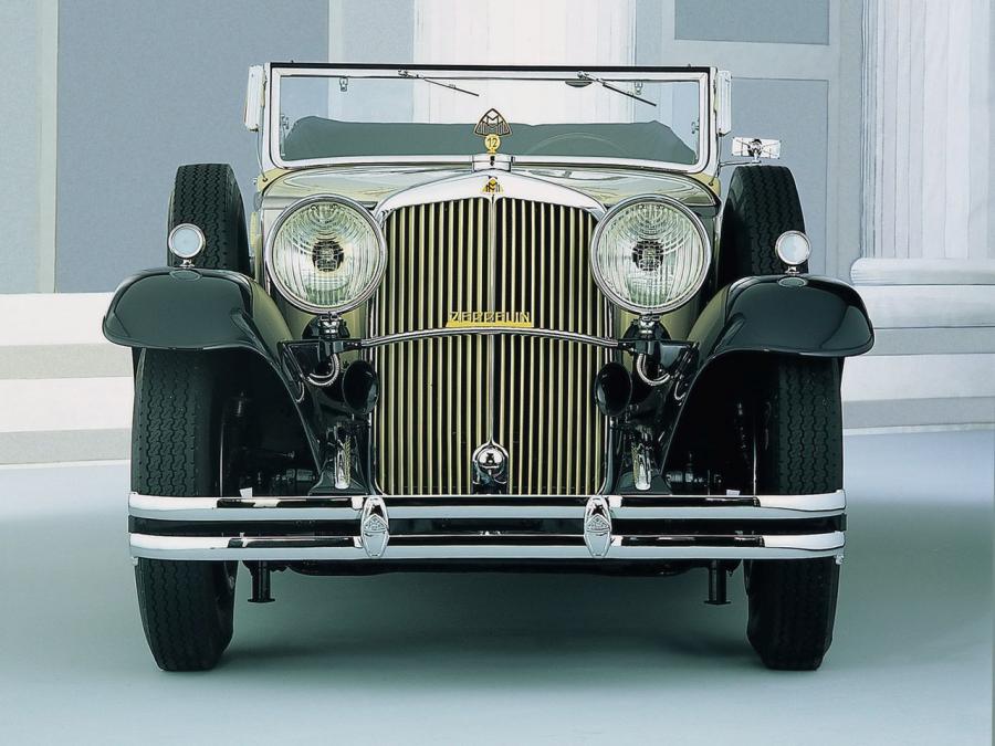  Maybach Zeppelin DS8 4-Door Cabriolet 1930 года  (фото 11 из 15)